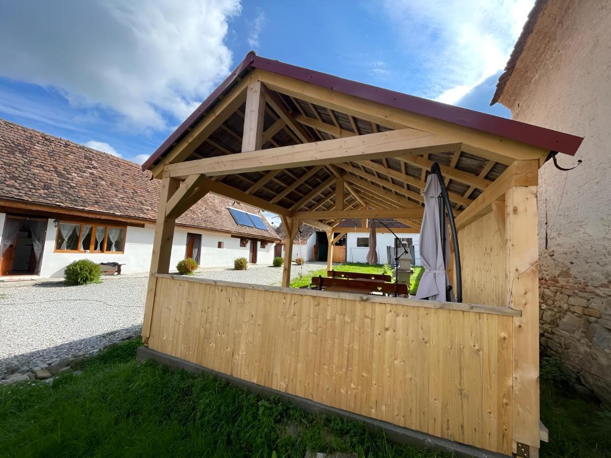 Barcut Chalet Giuel מראה חיצוני תמונה